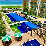 Apartamento Vg Fun 413 Futuro Vista Mar Pe Na Areia 2 Quartos 2 Wcs Imob Temporada